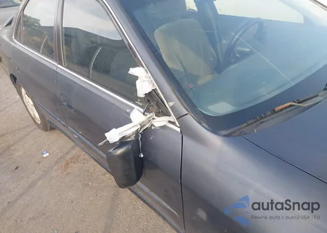 2000 Honda Accord 2.3 Ex from USA, damaged, VIN 1HGCG6684YA064641